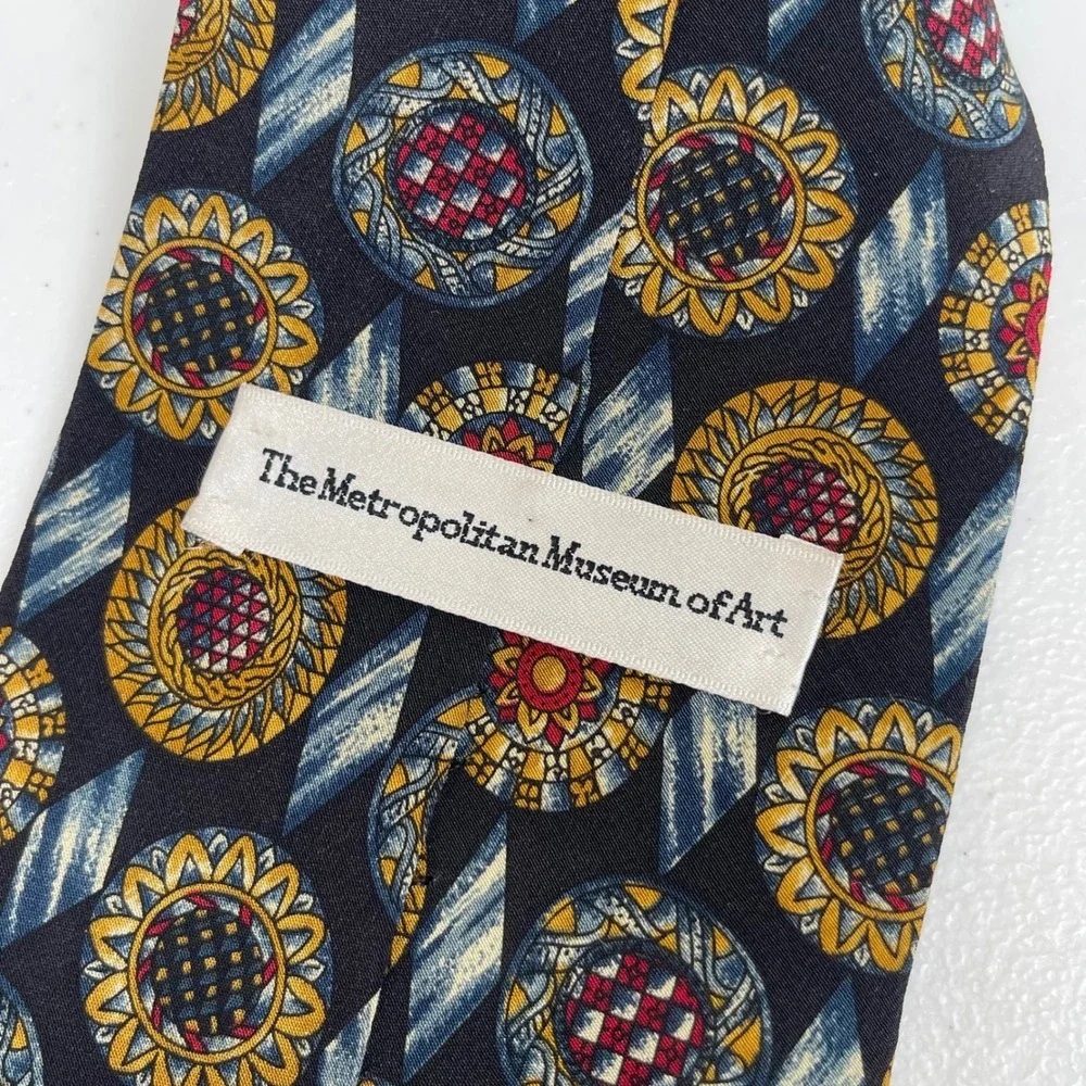 Vtg Metropolitan Museum of Art Silk Necktie Stained‎ Glass Mosaic MOMA Novelty
